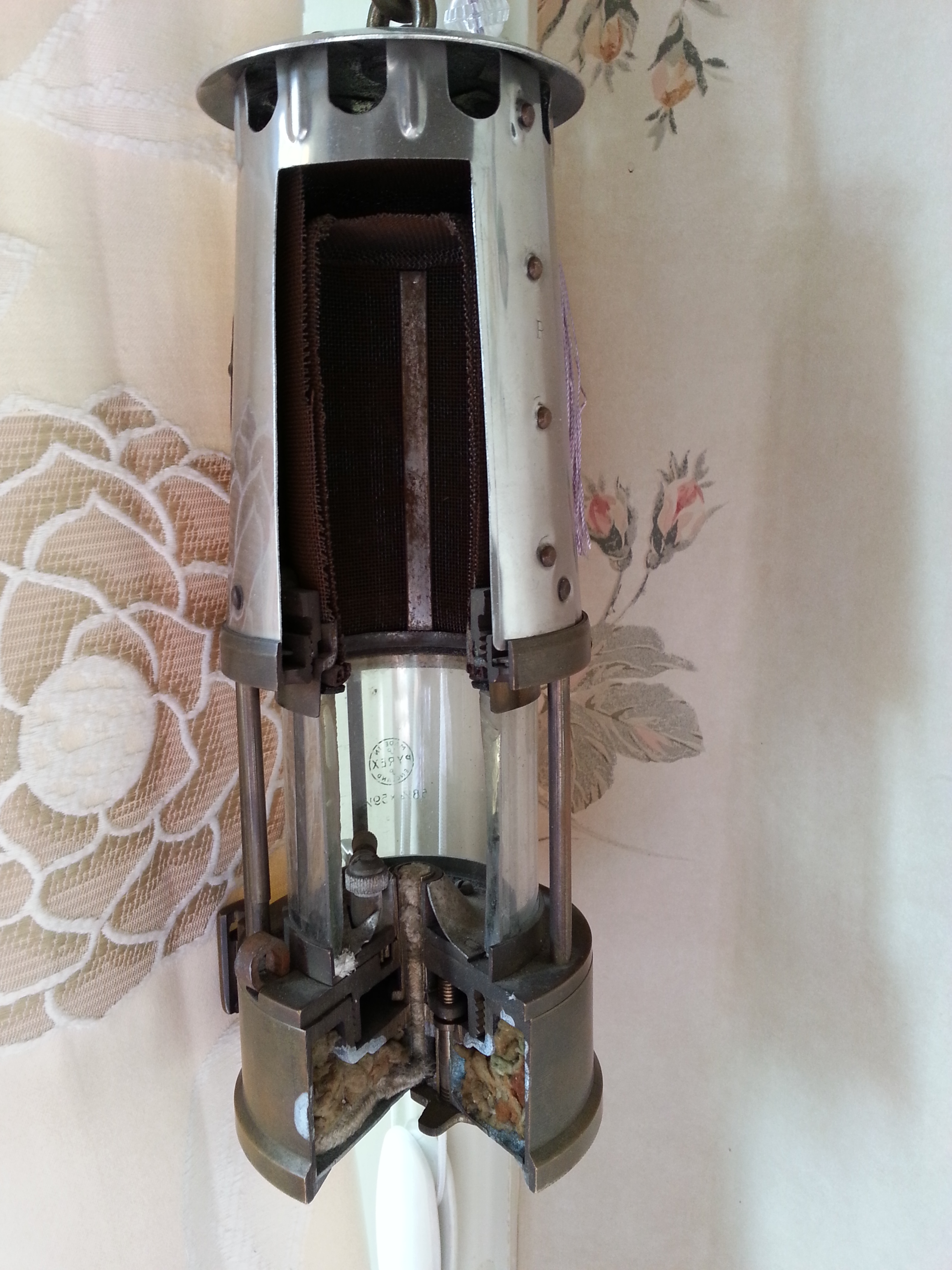 Mining lamp cutaway