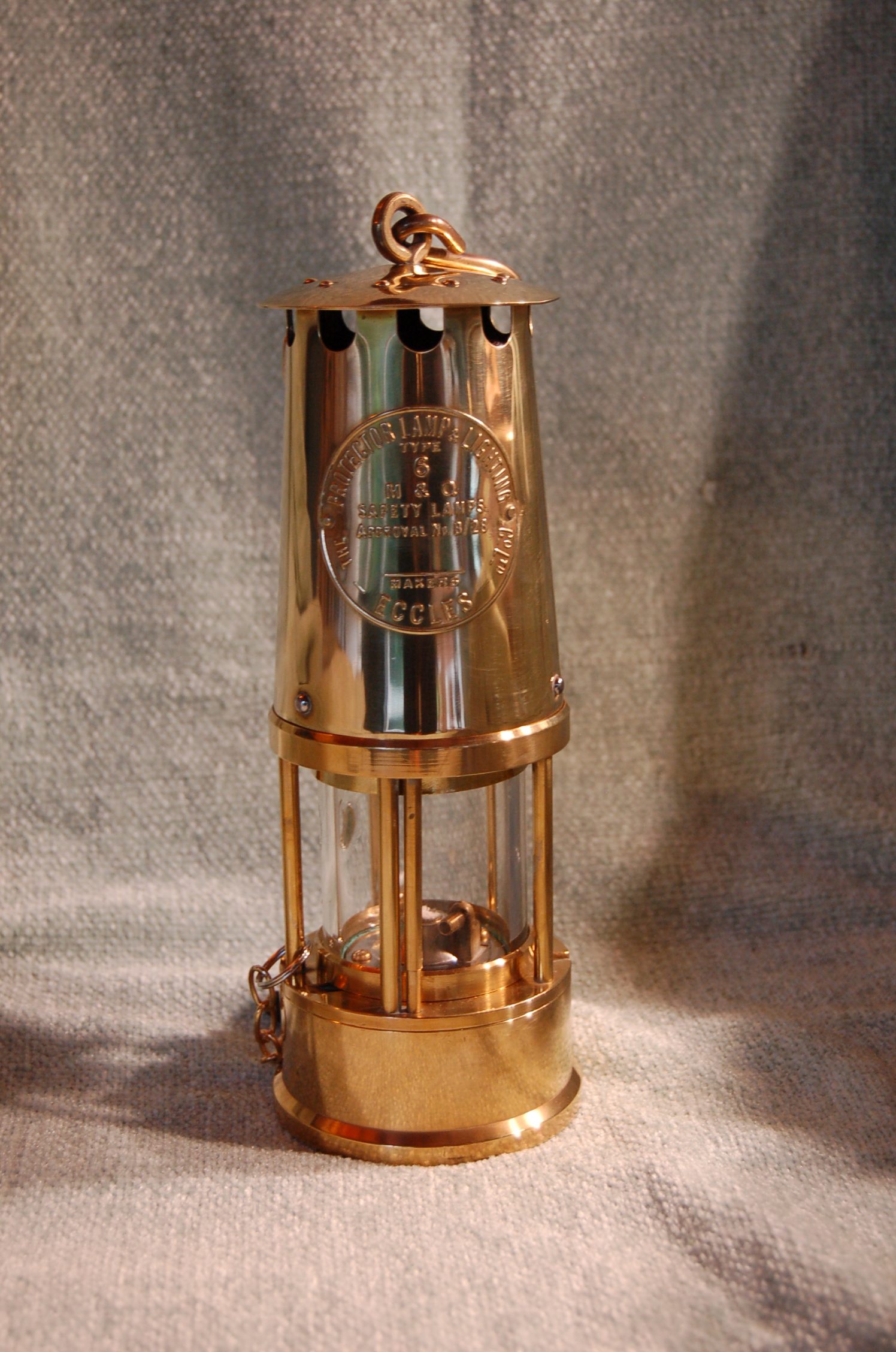 miners-lamp-brass