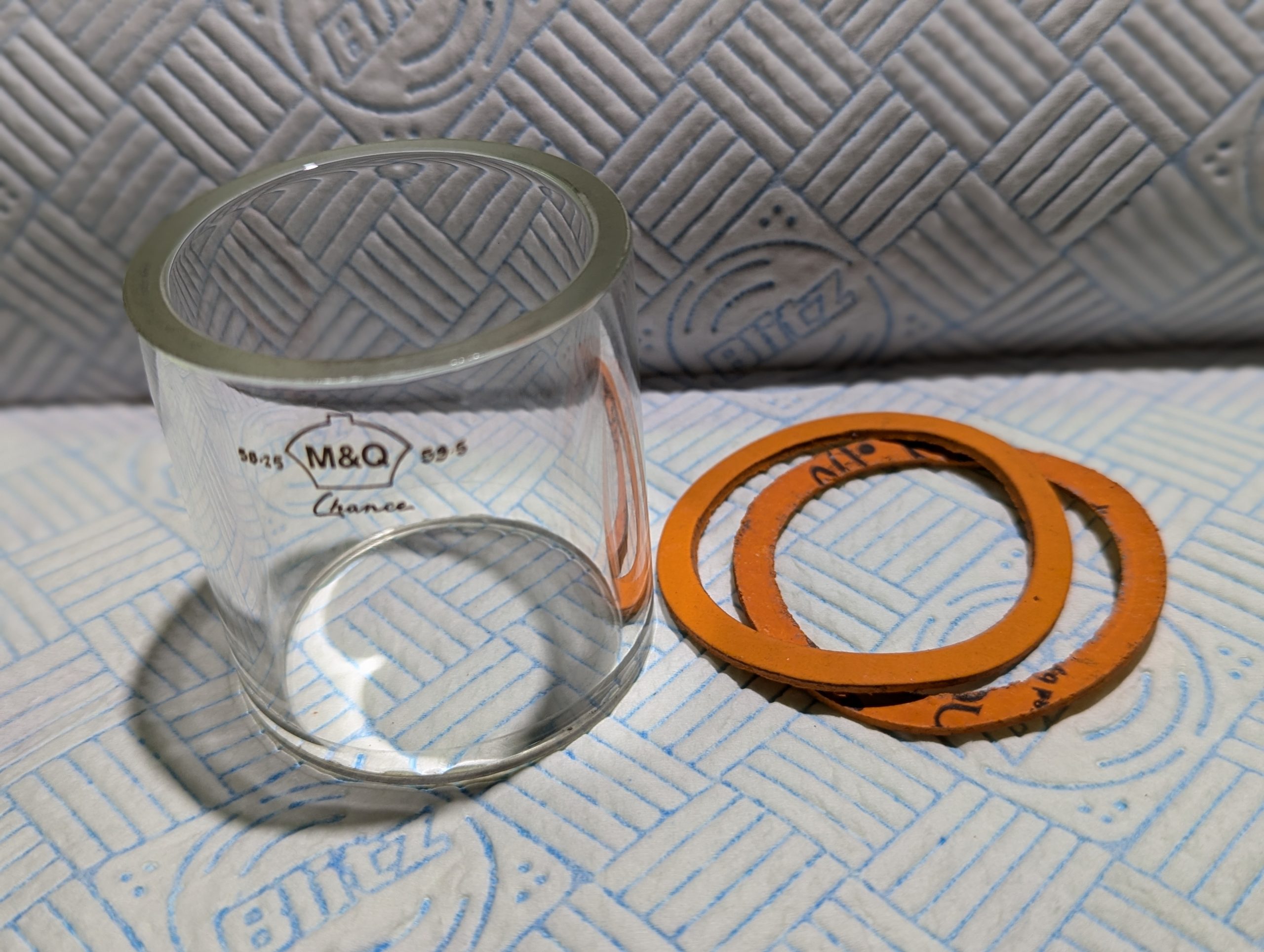 protector lamp glass M&Q-2